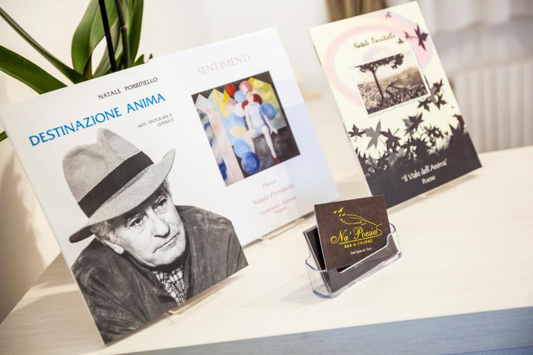 Na' Poesia B&B Di Charme SantʼAgata deʼ Goti Buitenkant foto