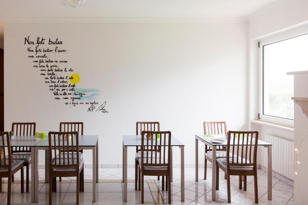 Na' Poesia B&B Di Charme SantʼAgata deʼ Goti Buitenkant foto